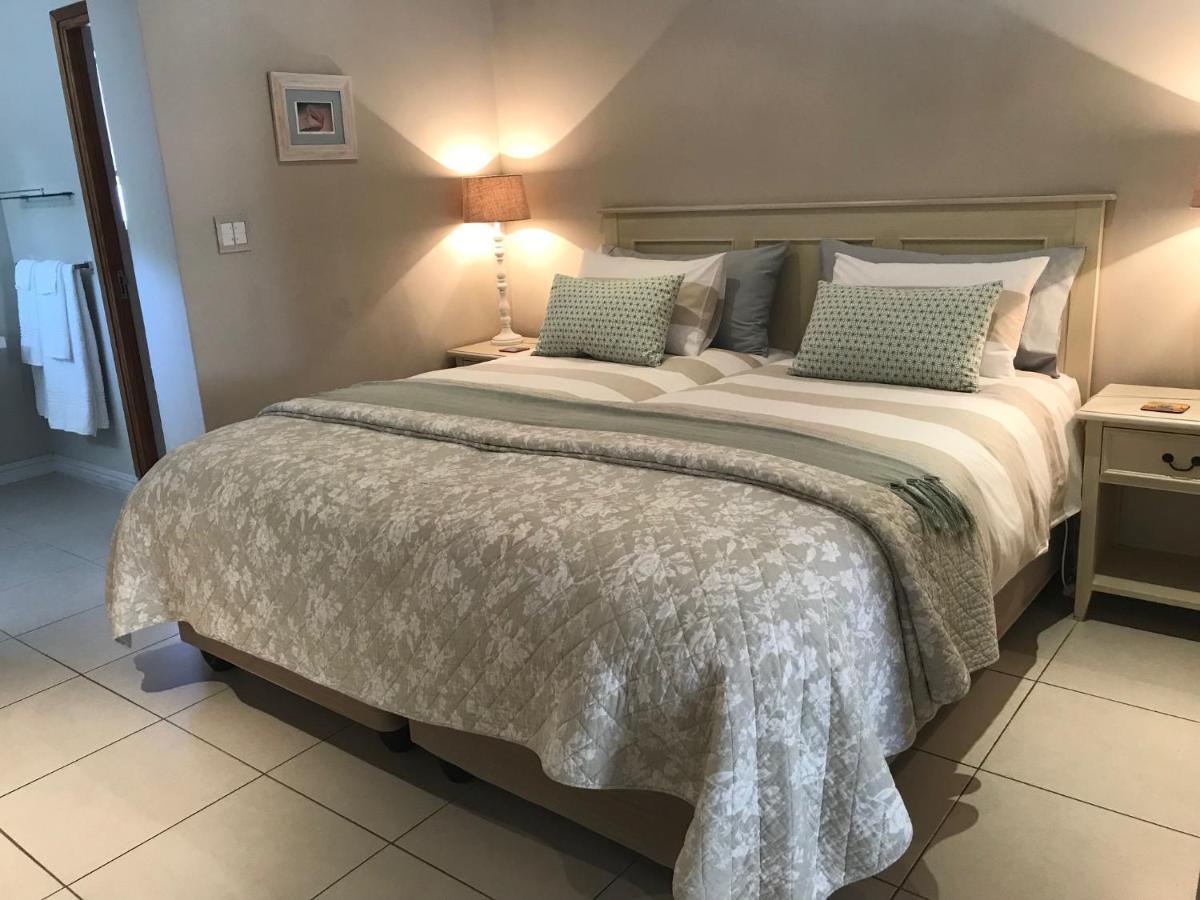 Bahari Beach House Plettenberg Bay Exteriör bild
